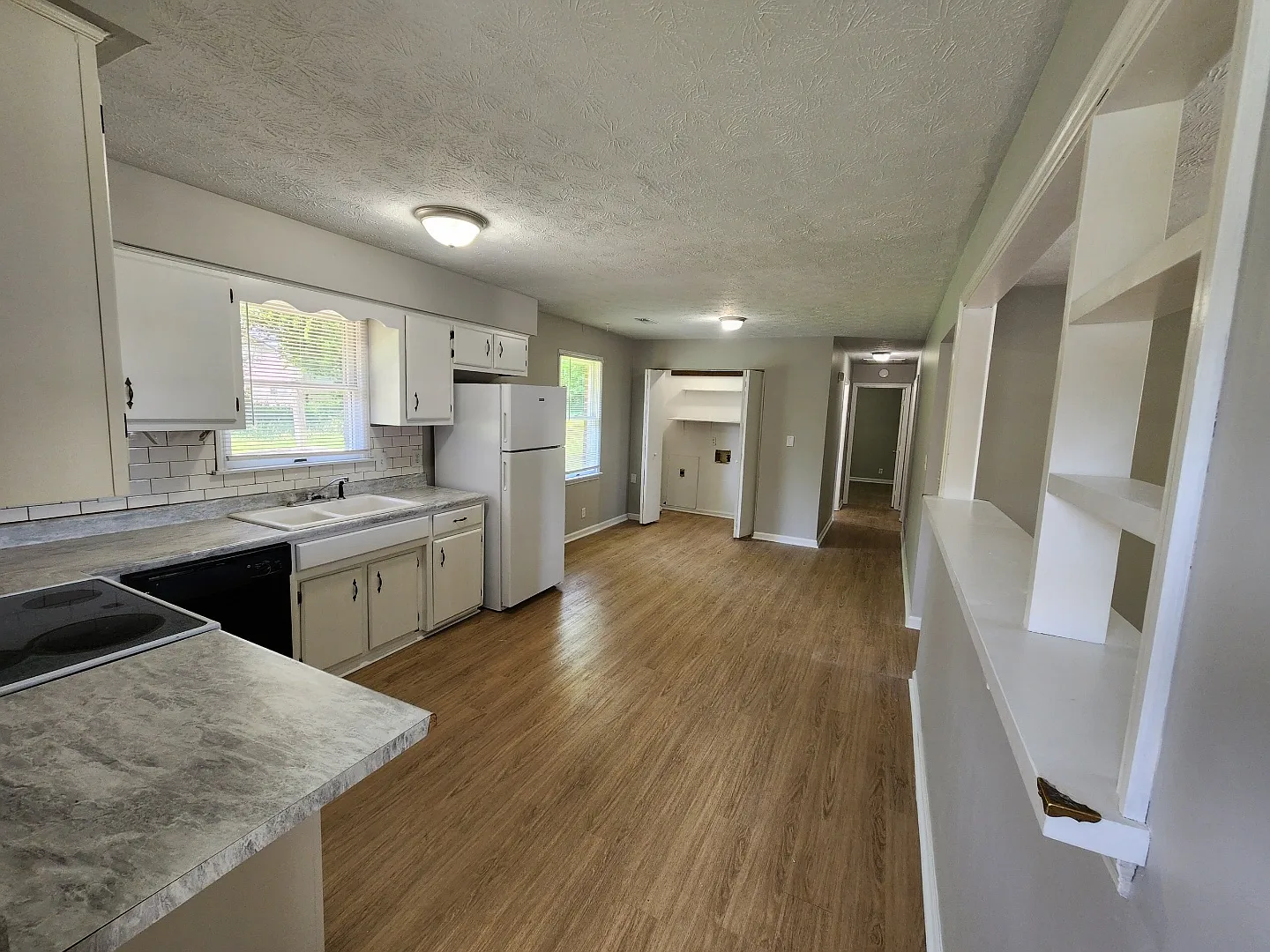109 Eagle Drive - 1 — Photo 4