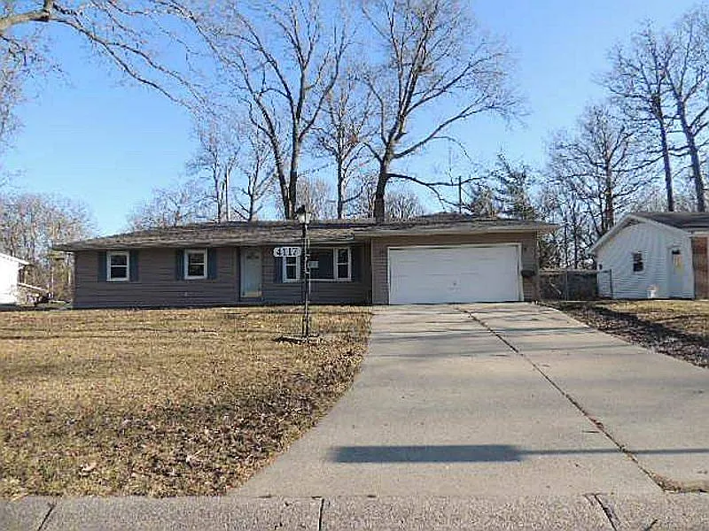 4117 Philip Way photo 1