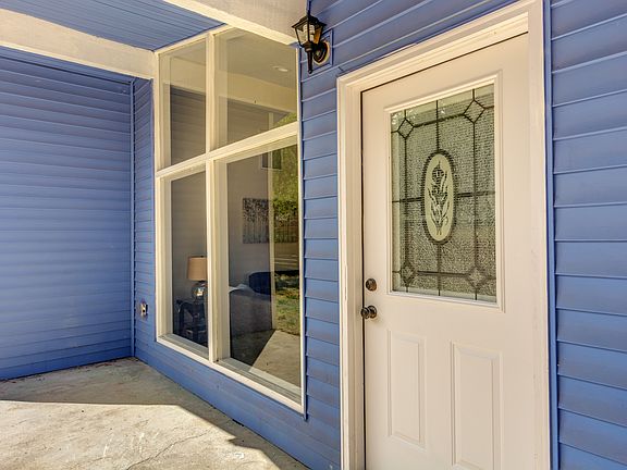 Front Entrance Porch