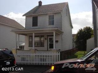 225 E Fell St, Summit Hill, PA 18250
