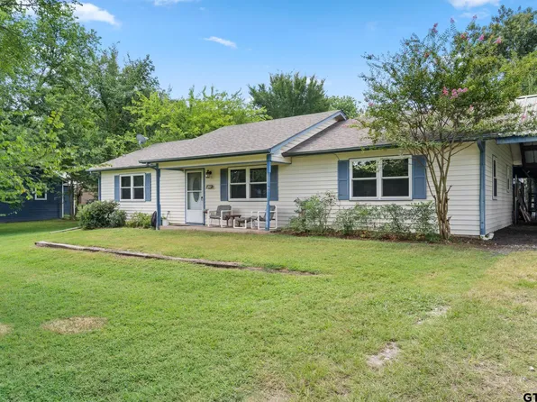 1282 Rs County Rd #3325, Emory, TX 75440