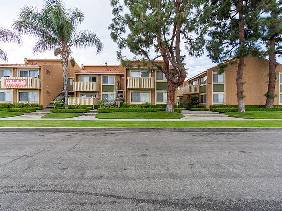 2nd image of 7430 Crescent Ave #300
