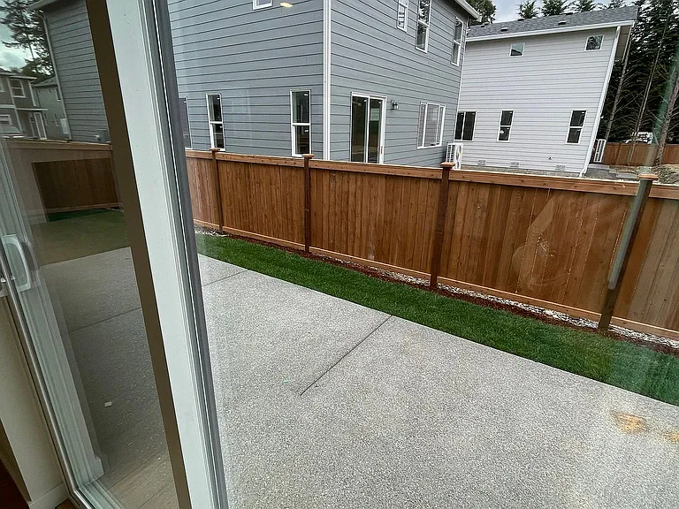 17807 SE 265th St — Photo 35