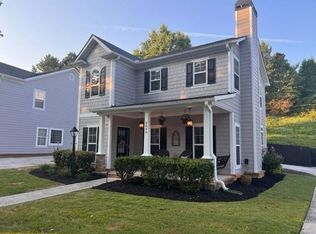 3890 Lake Pass Ln, Suwanee, GA 30024