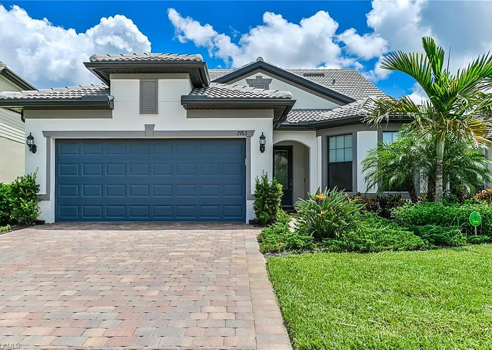 7763 Winding Cypress Dr
