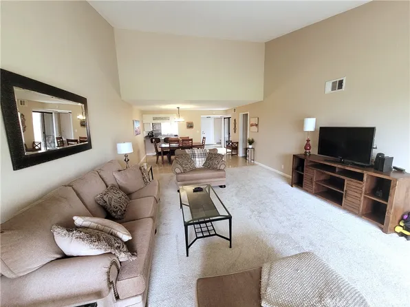 24 Granada Dr, Rancho Mirage, CA 92270
