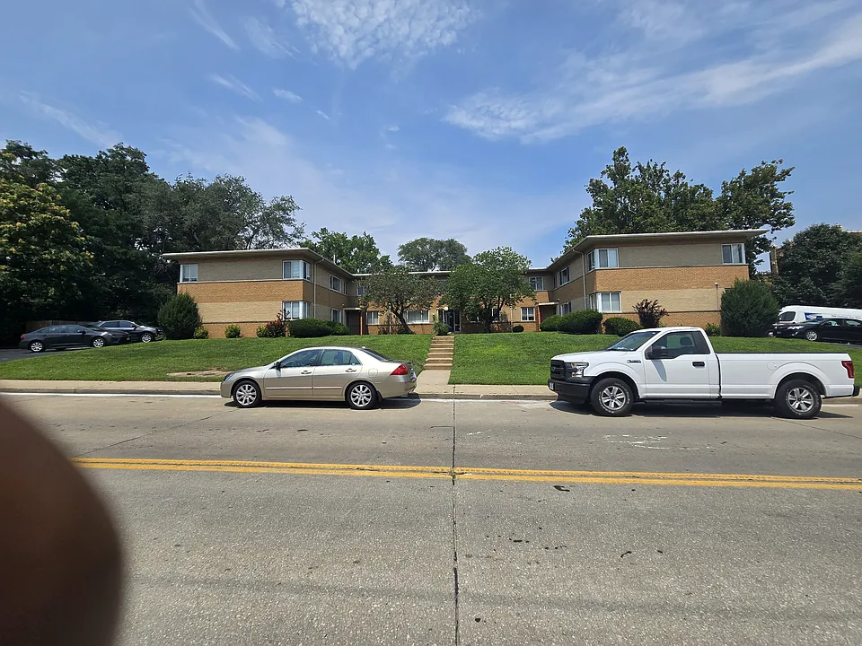 7365 Dale Ave #C
