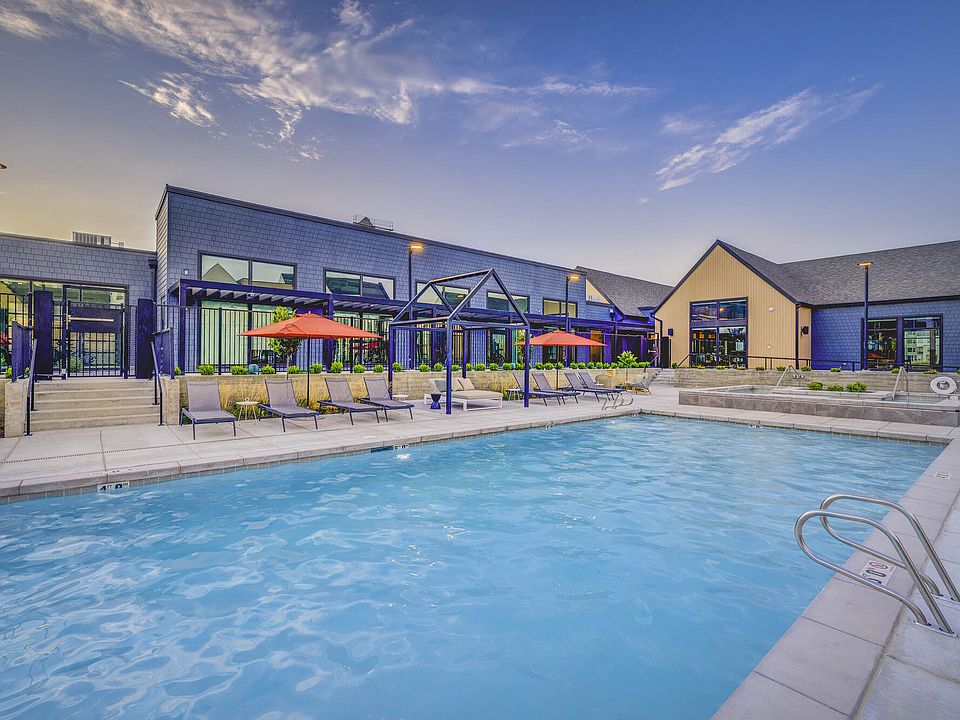 NOVEL Daybreak by Crescent Communities Apartment Rentals South Jordan