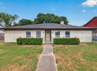 11710 N Petersham Dr, Houston, TX 77031