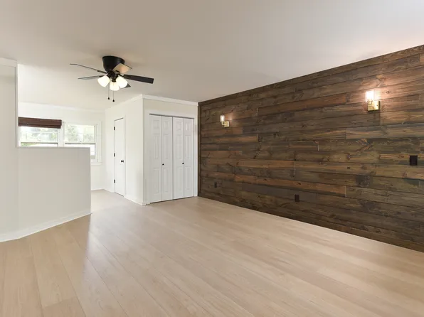 5445 Overbrook Rd #B, Wilmington, NC 28403