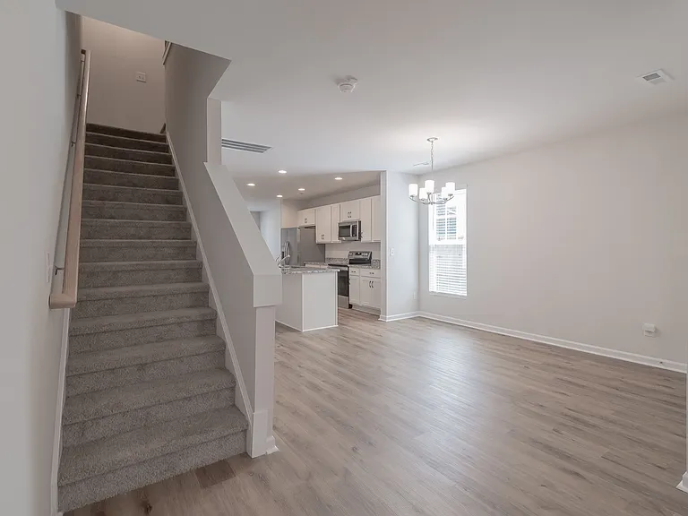 223 Hoskins Avenue Dr #1 — Photo 21