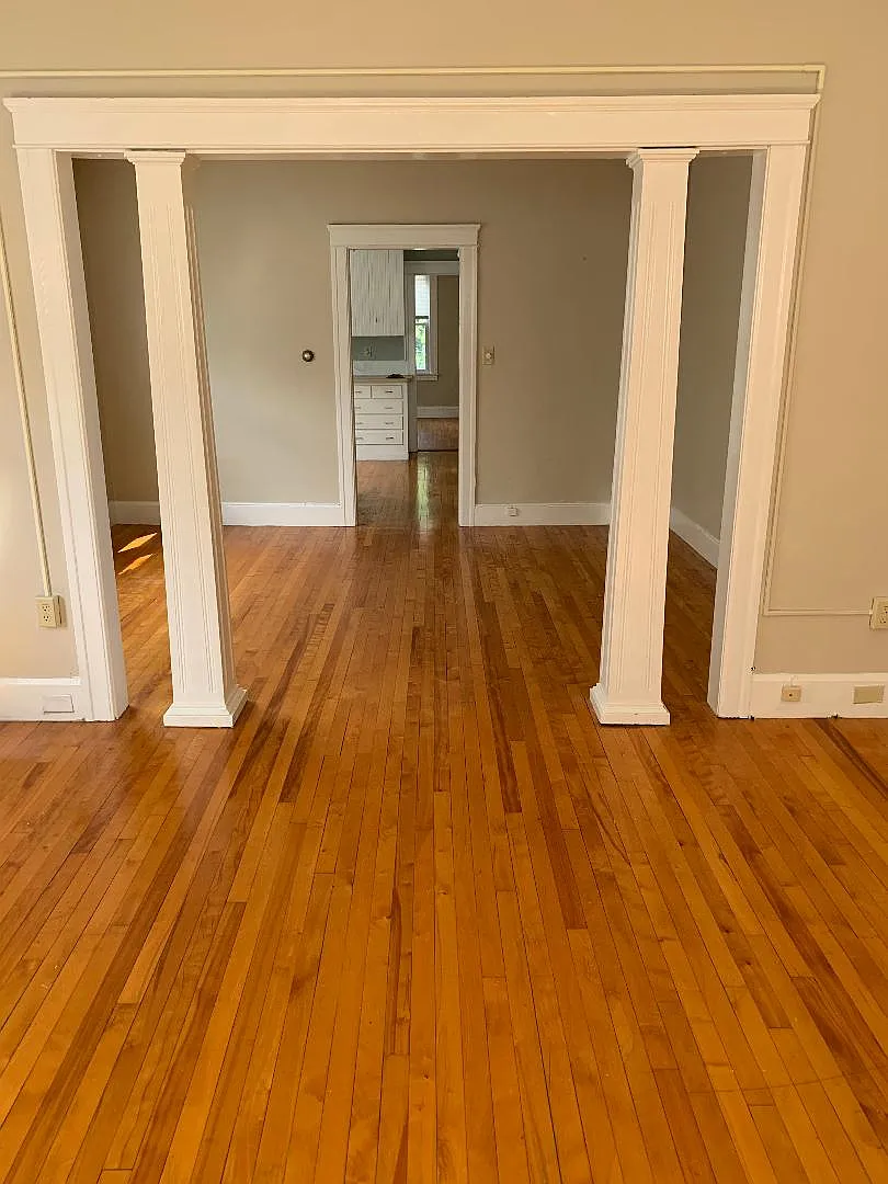 1 bed, 1.0 bath, 919 sqft, $800 — Photo 3