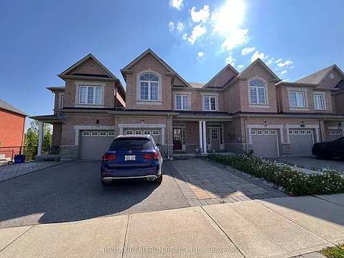 31 Napanee St Photo 1
