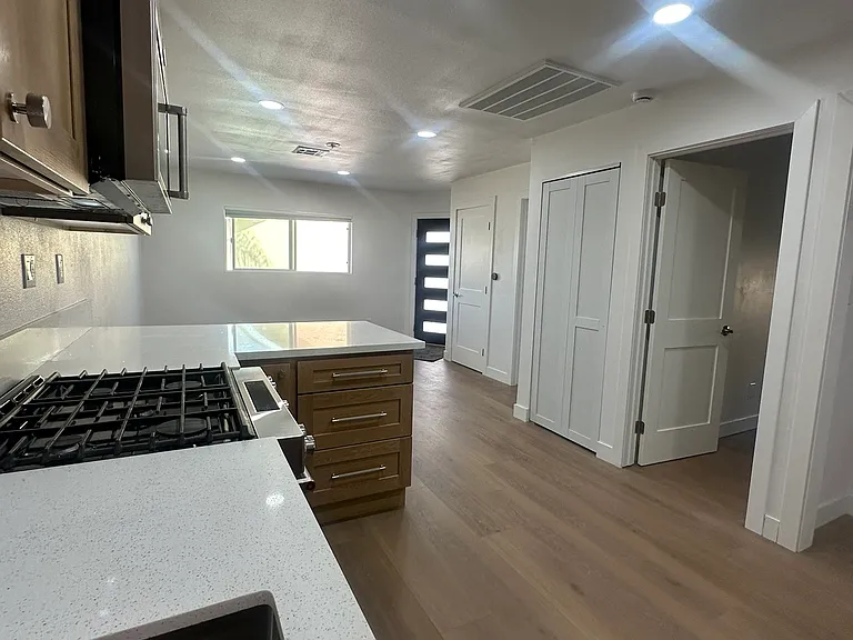 2253 E Oshkosh Ave #B — Photo 2
