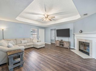 784 Pearl Sand Dr, Mary Esther, FL 32569