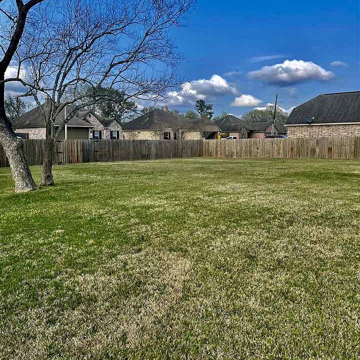 2nd image of 7945 N Windemere Dr
