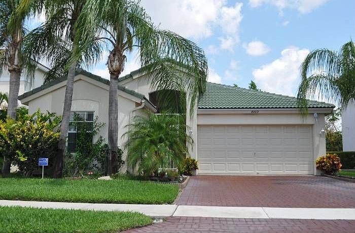 2nd image of 4009 Bluff Harbor Way