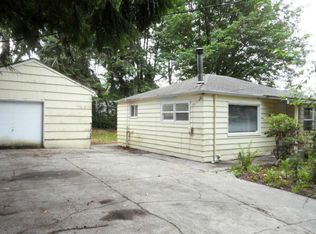 13910 Ash Way, Lynnwood, WA 98087