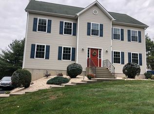 100 Nancy Ln, Chester, NY 10918