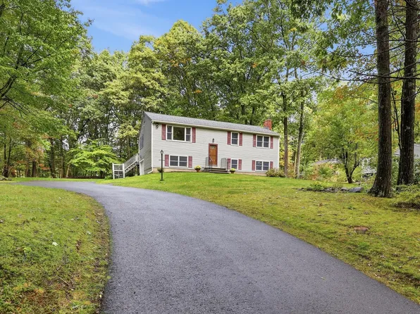 10 Beaver Brook Rd, Littleton, MA 01460
