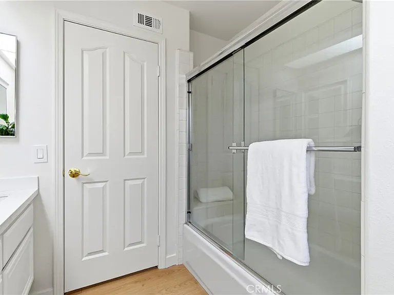 28360 Easton Ln — Photo 49