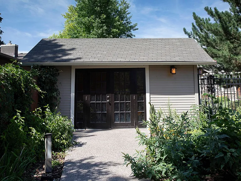 916 Poly Dr — Photo 21
