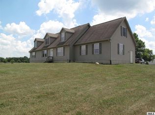 5771 S Stoney Lake Rd, Jackson, MI 49201