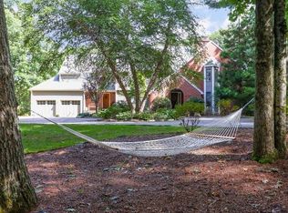 6 Sanger Cir, Dover, MA 02030