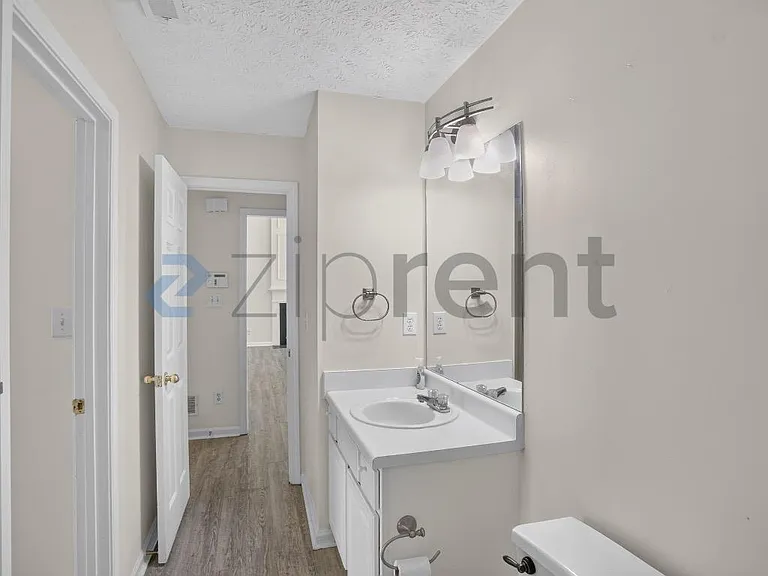 1383 Westward Dr SW — Photo 14