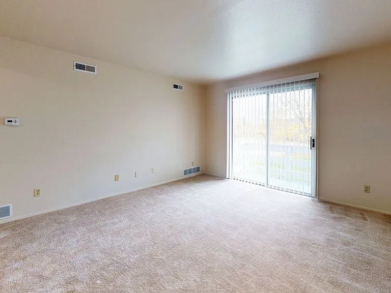 Trappers Cove Apartments — Photo 91