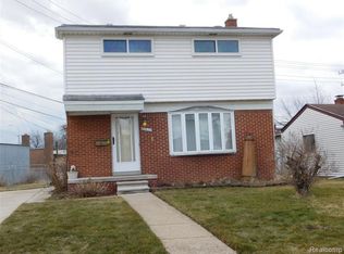 21400 Sunnydale St, Saint Clair Shores, MI 48081