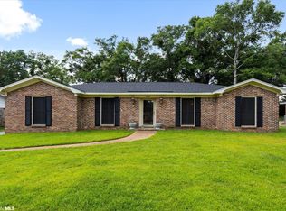 520 Hillcrest Rd, Mobile, AL 36608