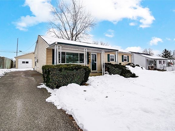2nd image of 2574 Dunhill Pl
