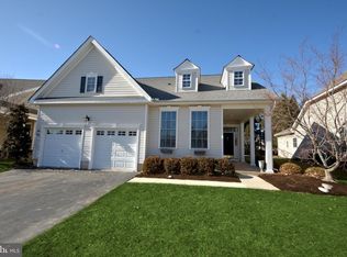 44 Labaw Dr, Cranbury, NJ 08512