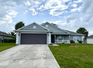 324 Seaside Ter, Sebastian, FL 32958