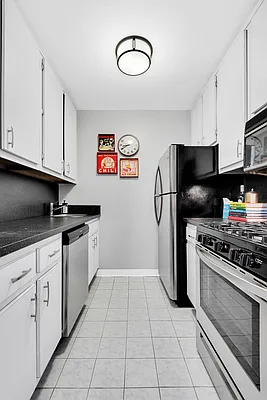 Sold by Compass | media 4