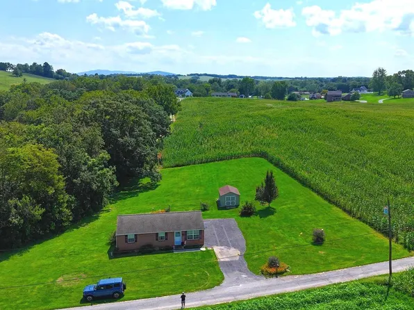 19857 Lemuel Ln, Boonsboro, MD 21713