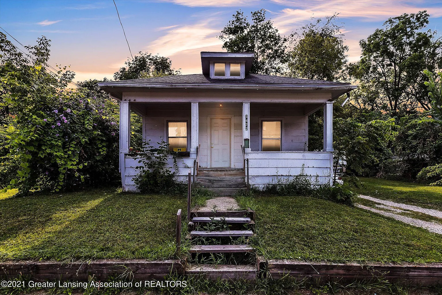 1422 Ada St photo 1