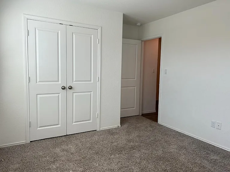 Unit Photo
