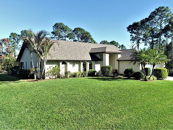 2nd image of 637 Flamingo Ave S
