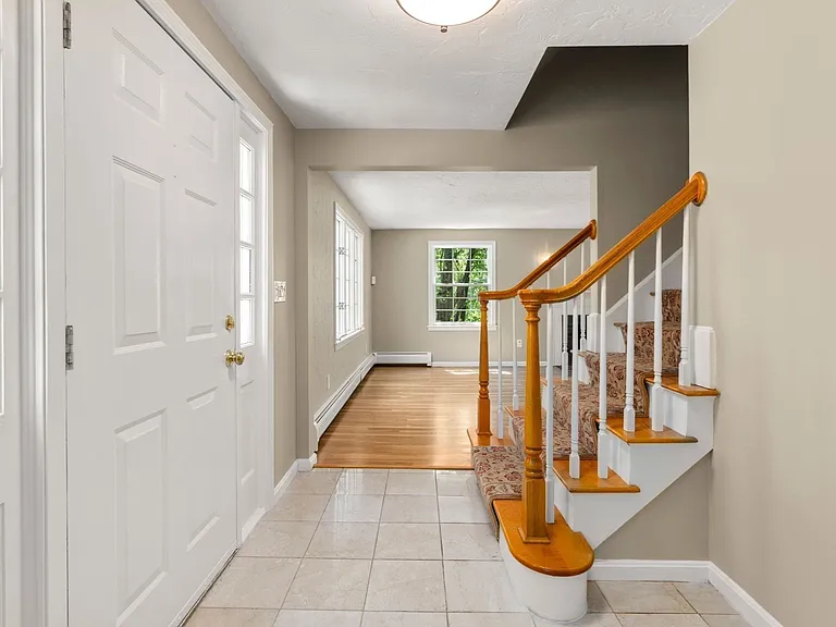 141 Westgate Rd — Photo 14