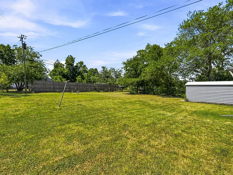 310 Hillcrest Ave — Photo 27