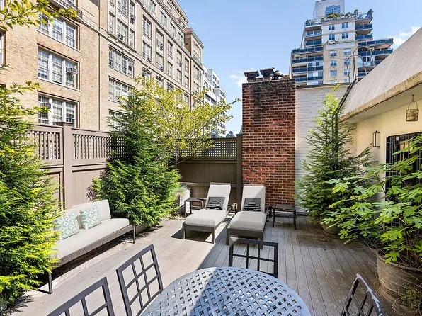 126 E 16th St Unit Ph5a, New York, NY 10003