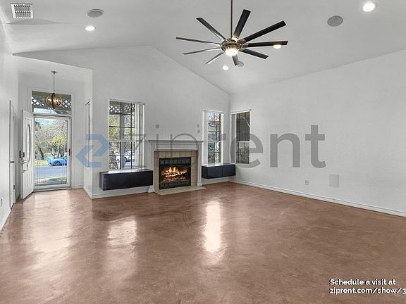 4th image of 10209 Lindshire Ln