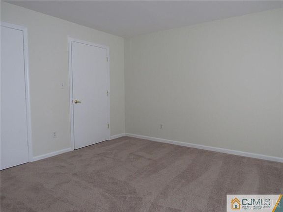 5th image of 701 Stony Brook Way