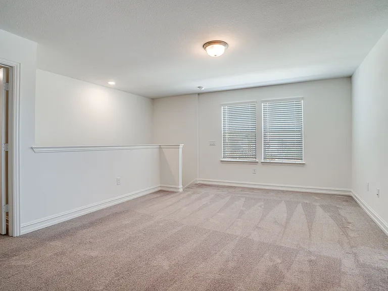 1600 Tyler Dr — Photo 29