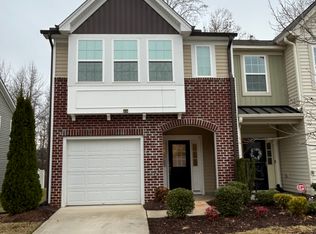 1069 Coldstream Dr, Burlington, NC 27215