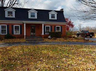 1124 S Clinton Rd, Caseyville, IL 62232