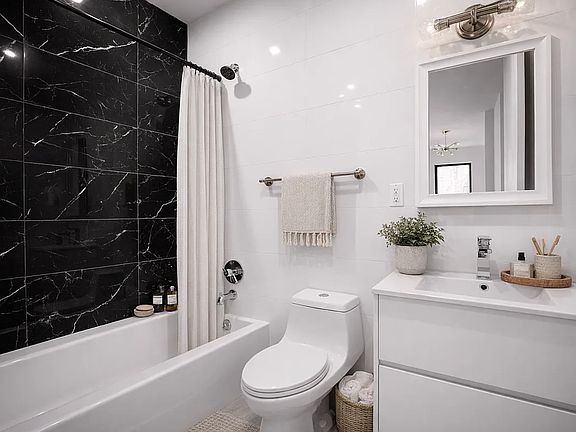 5th image of 10 W 122nd St #4A