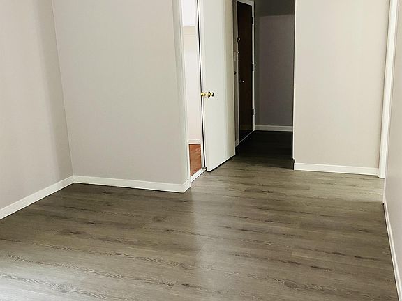 3rd image of 2450 Fulton St APT 202